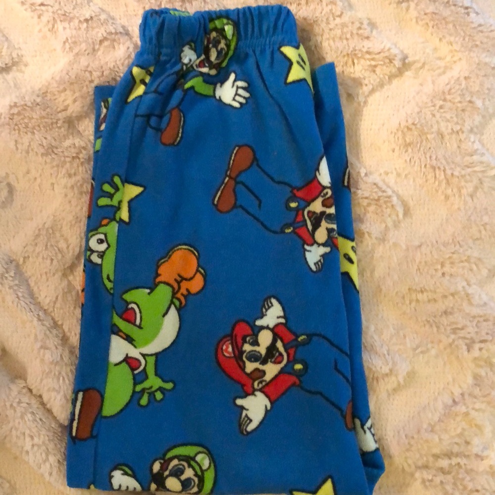 Boys Super Mario PJ pants Size 6/7